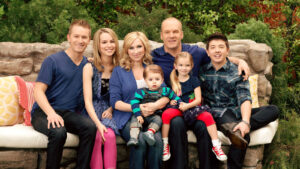 cast of good luck charlie